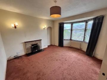 2 bedroom semi detached house to rent