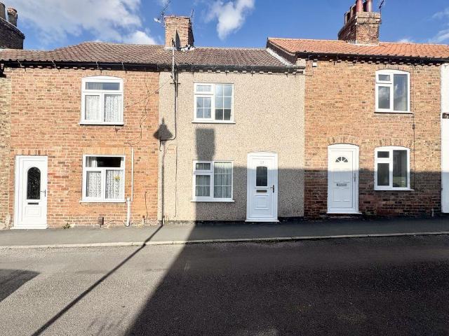2 bedroom semi detached house to rent