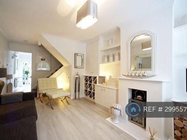 2 bedroom semi detached house to rent