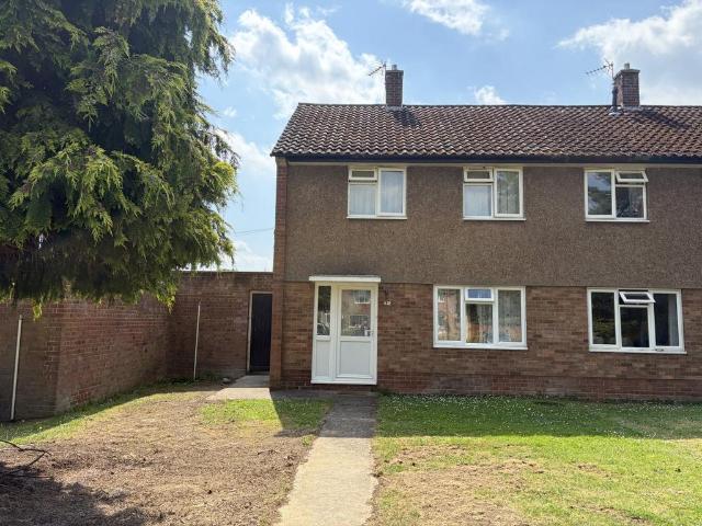 2 bedroom semi detached house to rent