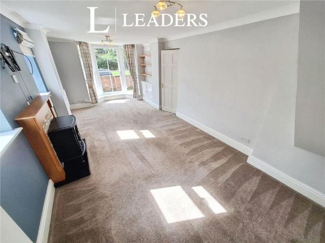2 bedroom semi detached house to rent
