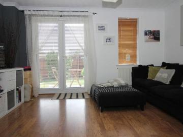 2 bedroom semi detached house to rent