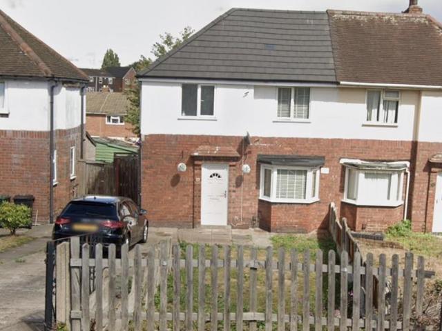 2 bedroom semi detached house to rent