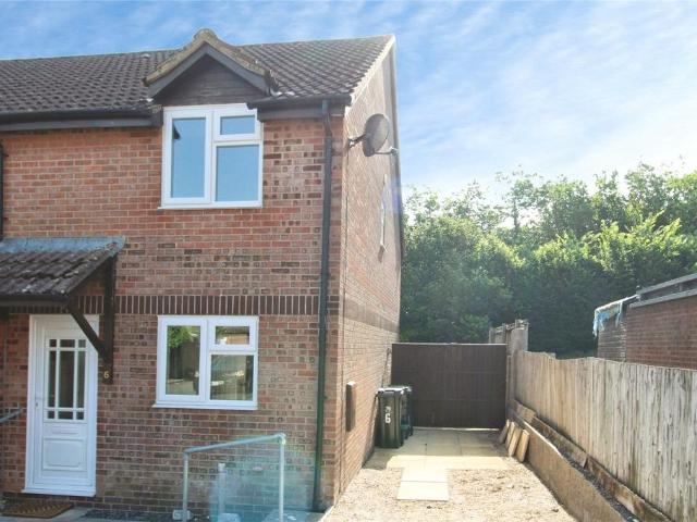 2 bedroom semi detached house to rent