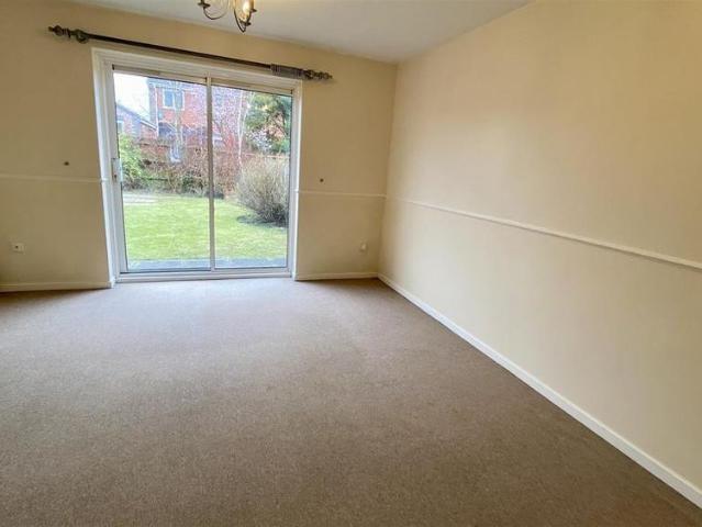 2 bedroom semi detached house to rent