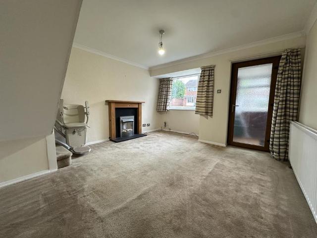 2 bedroom semi detached house to rent