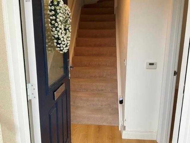2 bedroom semi detached house to rent