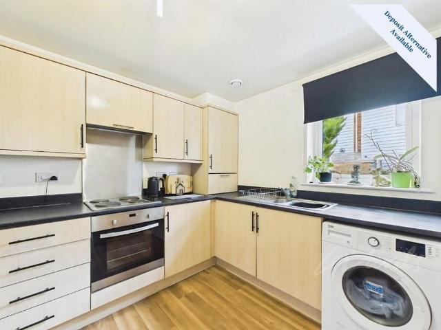 2 bedroom semi detached house to rent