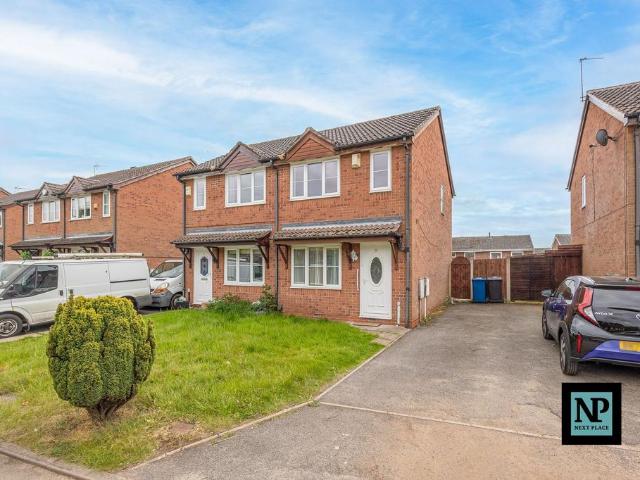 2 bedroom semi detached house to rent