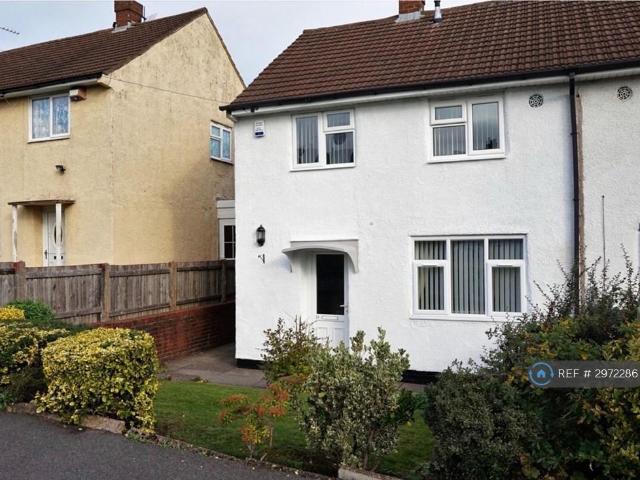 2 bedroom semi detached house to rent