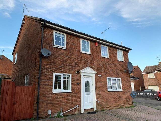 2 bedroom semi detached house to rent