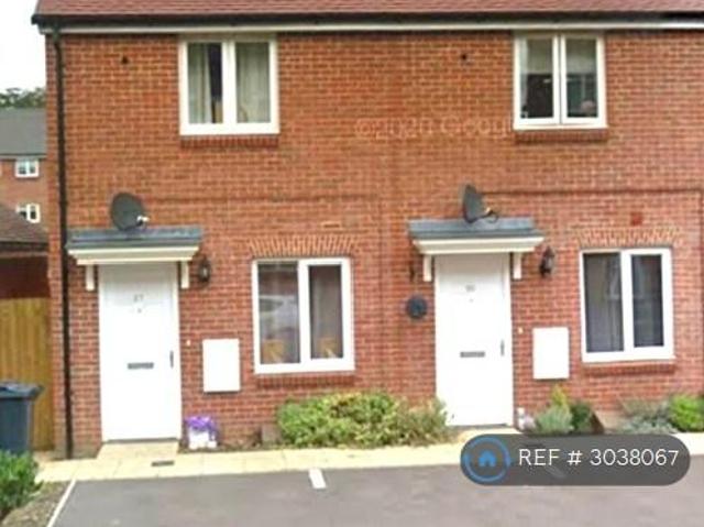 2 bedroom semi detached house to rent