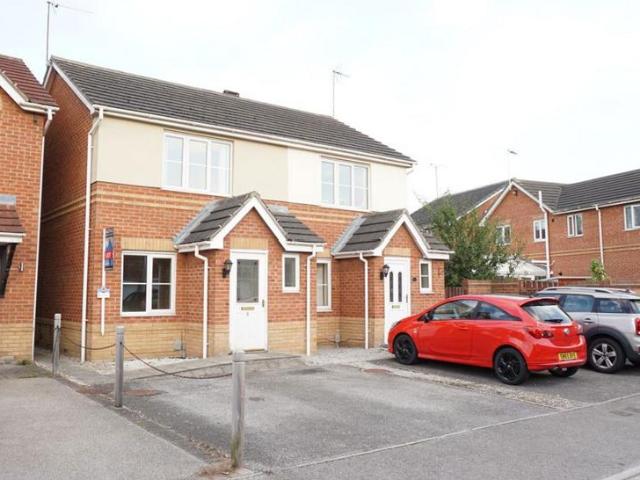 2 bedroom semi detached house to rent