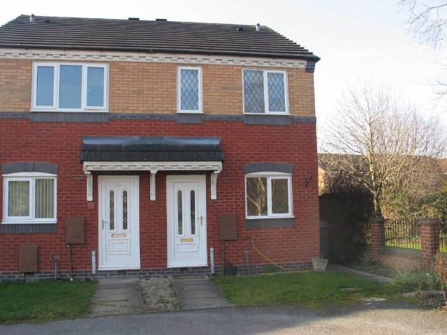 2 bedroom semi detached house to rent