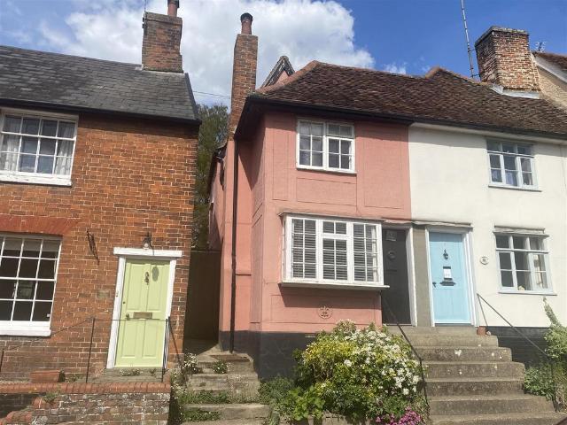 2 bedroom semi detached house to rent