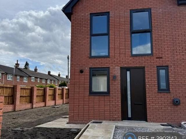 2 bedroom semi detached house to rent