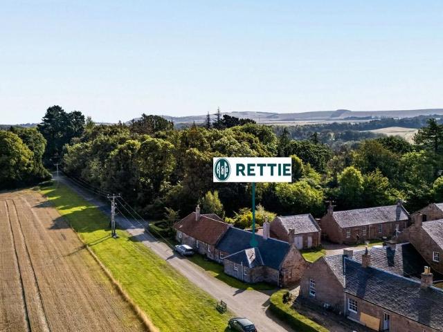 2 bedroom semi detached house to rent