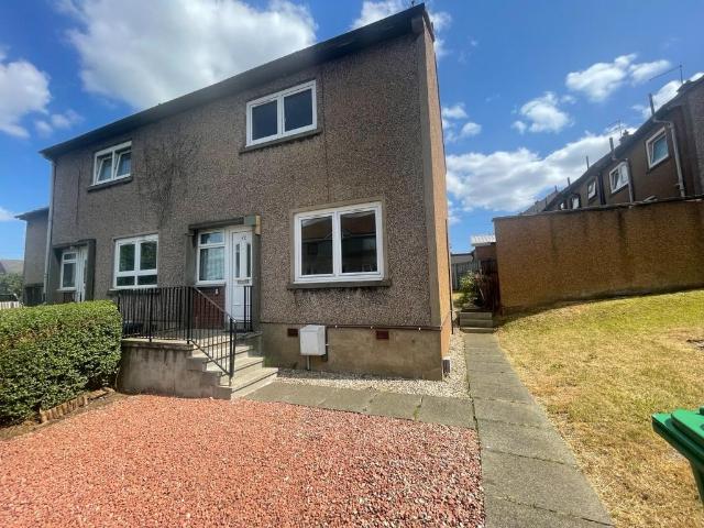 2 bedroom semi detached house to rent