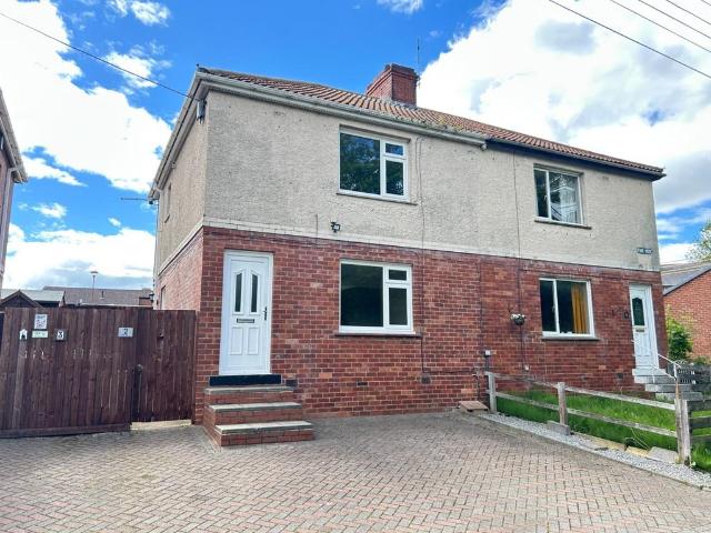 2 bedroom semi detached house to rent