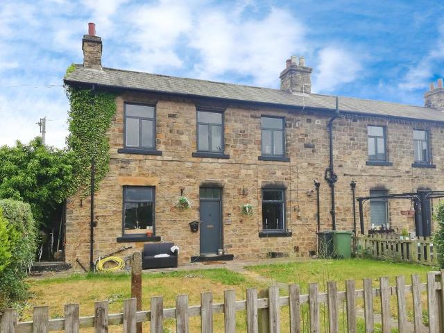 2 bedroom semi detached house to rent