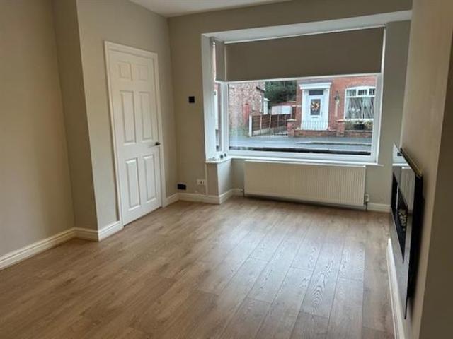 2 bedroom semi detached house to rent