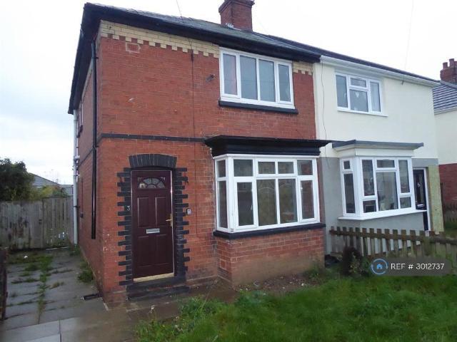 2 bedroom semi detached house to rent