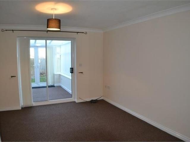 2 bedroom semi detached house to rent