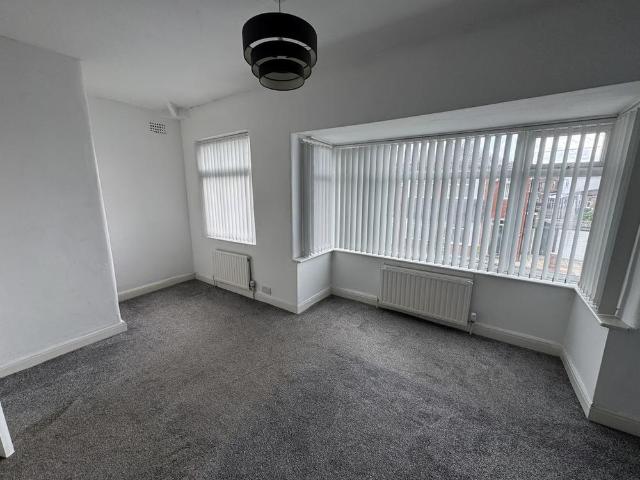 2 bedroom semi detached house to rent