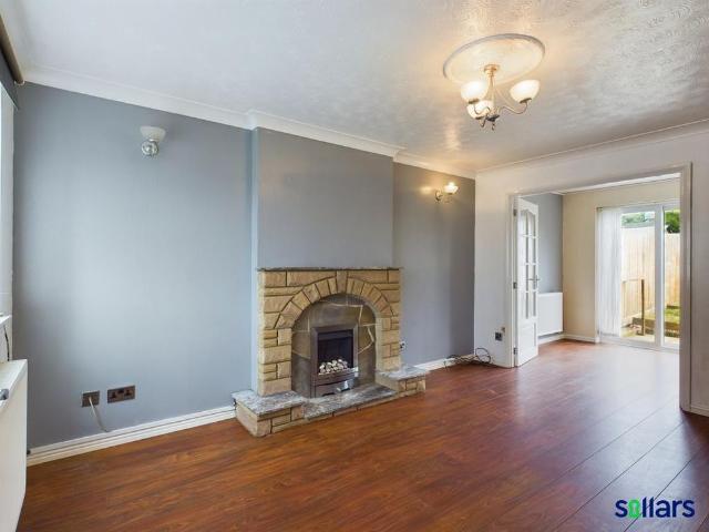 2 bedroom semi detached house to rent