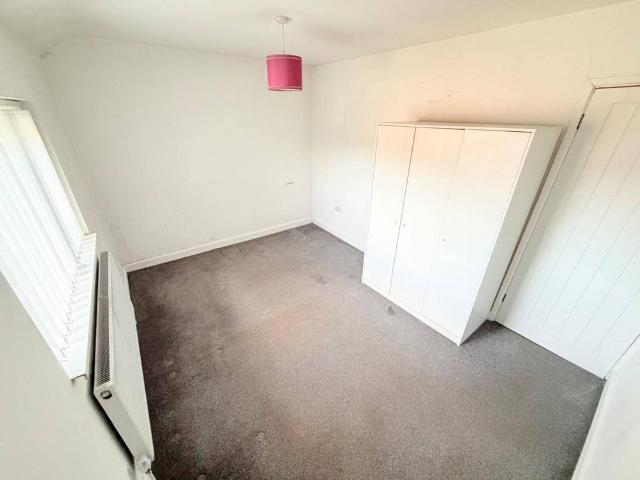 2 bedroom semi detached house to rent