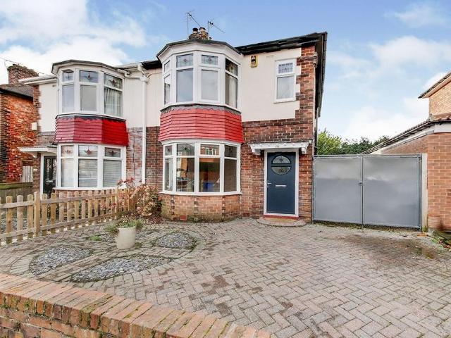 2 bedroom semi detached house to rent