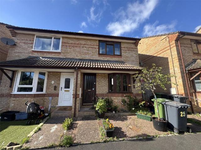 2 bedroom semi detached house to rent