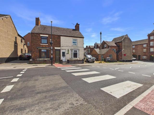 2 bedroom semi detached house to rent
