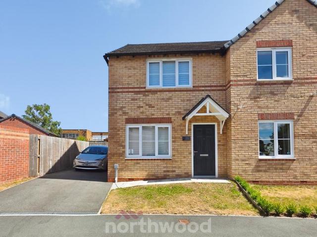 2 bedroom semi detached house to rent