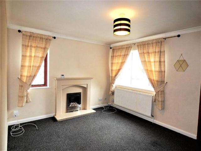 2 bedroom semi detached house to rent