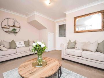 Breckland, East of England - Equipped kitchen