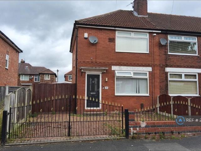 2 bedroom semi detached house to rent