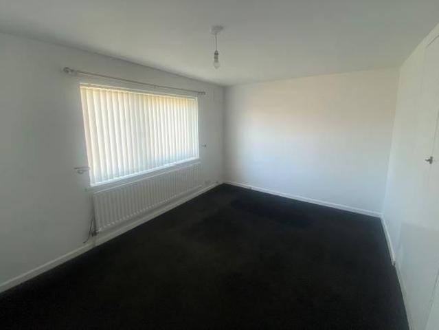 2 bedroom semi detached house to rent