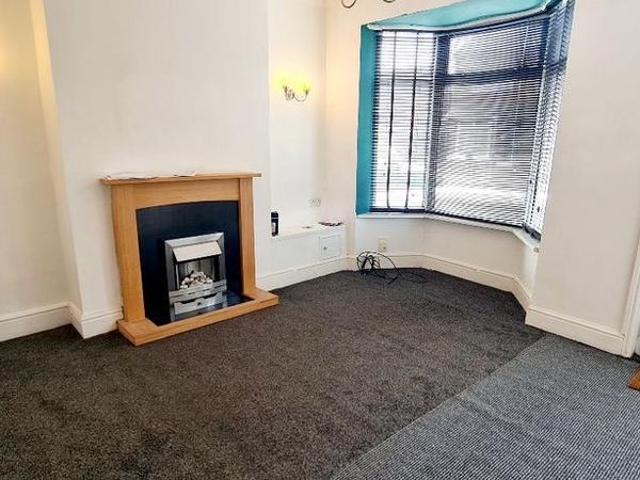 2 bedroom semi detached house to rent