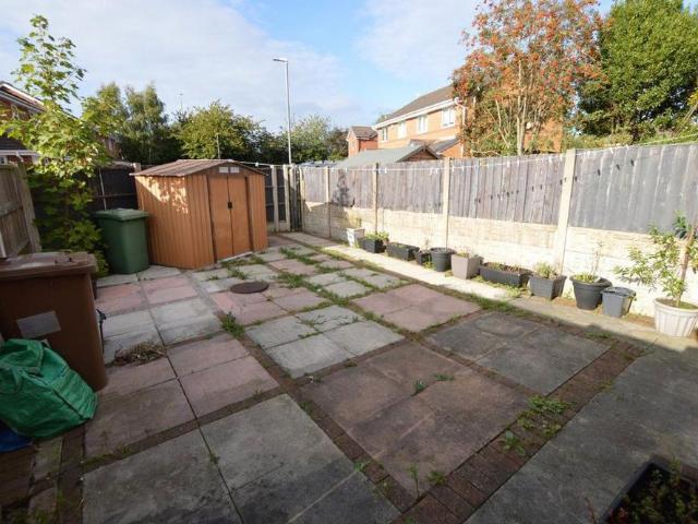 2 bedroom semi detached house to rent
