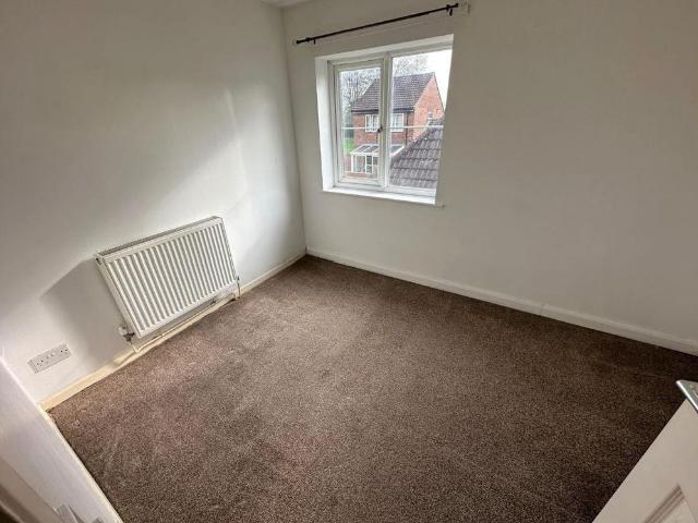 2 bedroom semi detached house to rent
