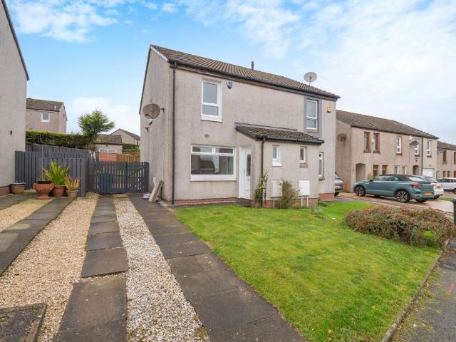 2 bedroom semi detached house to rent