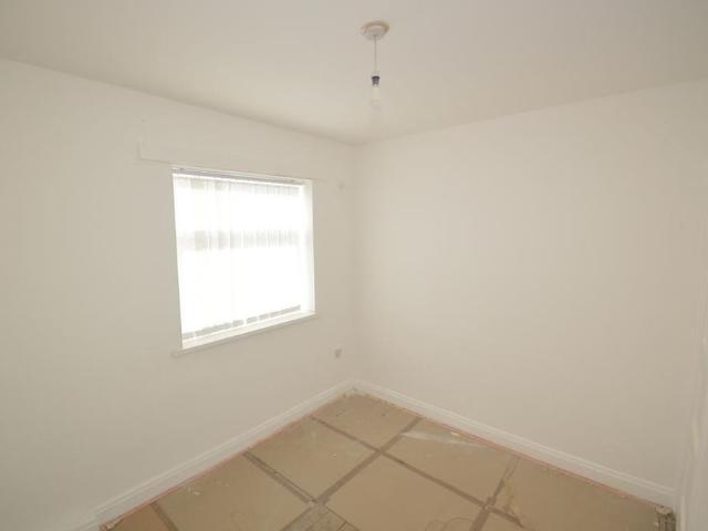 2 bedroom semi detached house to rent