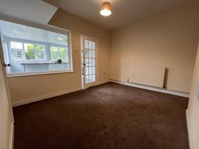 2 bedroom semi detached house to rent