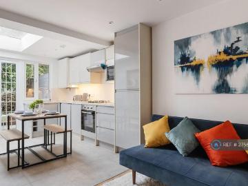 Kensal Town, London, Greater London - Garden