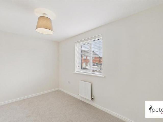 2 bedroom semi detached house to rent