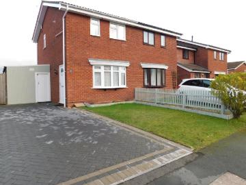 2 bedroom semi detached house to rent