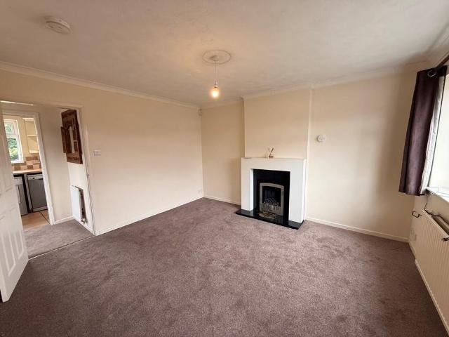 2 bedroom semi detached house to rent