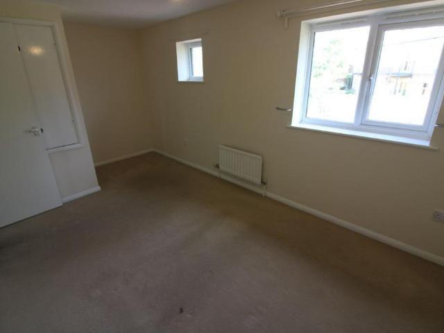 2 bedroom semi detached house to rent