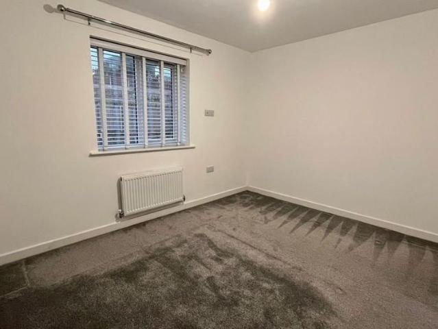 2 bedroom semi detached house to rent